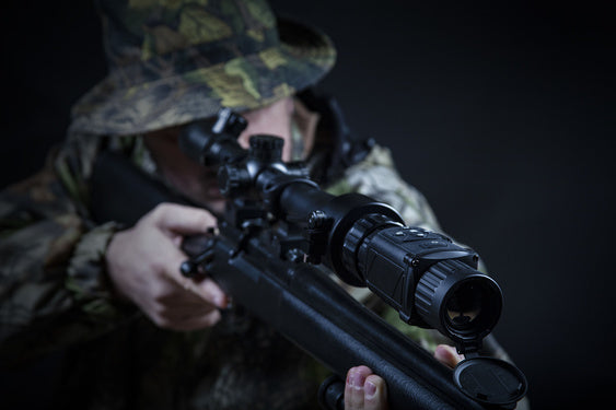 AGM Rattler TC35-640 – Nakładka Termowizyjna Clip-On 640×512, 12μm, NETD < 25 mK