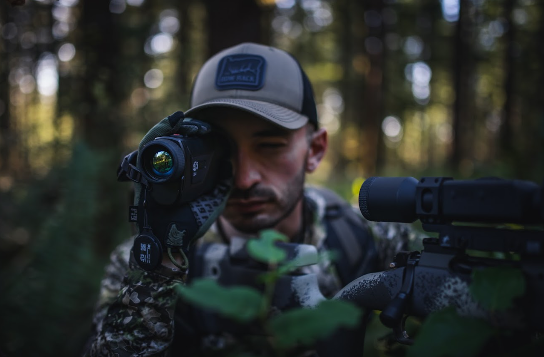 ATN BlazeHunter 650 LRF – Monokular Termowizyjny z Dalmierzem