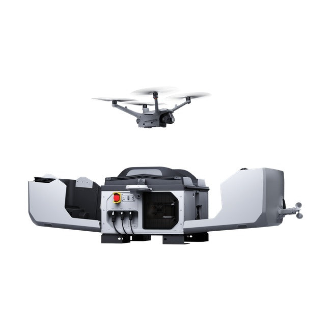 DJI Dock 3 z otwartą pokrywą i dronem serii Matrice 4D nad stacją
