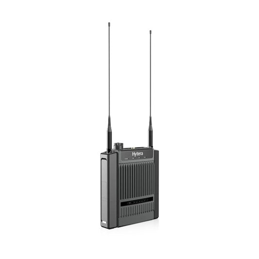 Hytera E-pack200 – przenośny przemiennik DMR Ad Hoc (Mesh) z dwiema antenami