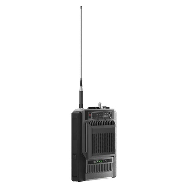 Hytera HR655 – przenośny przemiennik DMR z anteną, widok z przodu