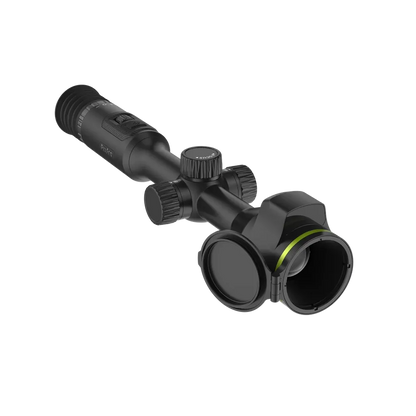 Luneta termowizyjna Pixfra Pegasus Pro P650 LRF z dalmierzem – widok 3/4 od przodu