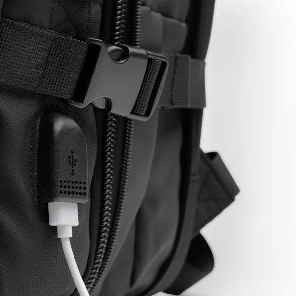 Evacuation backpack - city model
